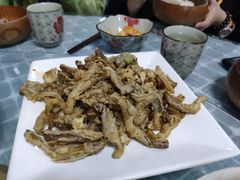 -天天向上素食餐厅(五台山店)