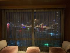 -上海外滩茂悦大酒店