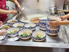 -镇南锅盖面馆(解放路店)