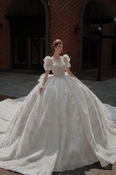 -艾米丽婚纱礼服