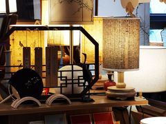 -邊城書店