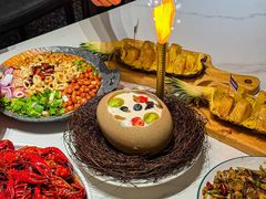 -嗨辣小聚·盘锦河蟹·海鲜烧烤龙虾(盘锦十年好店)