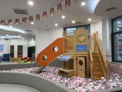 -龙格亲子游泳·水育早教运动中心(上虞钱江中心)