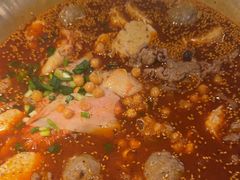 -张翻越·川渝冒菜·武汉黑鸭煲(城北万象城店)