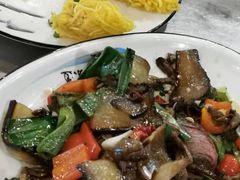 -郑件洋芋饭庄