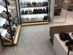 -hotwind热风(坂田百佳华店)