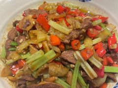 小炒黄牛肉-潇湘阁(昆泰国际大厦店)