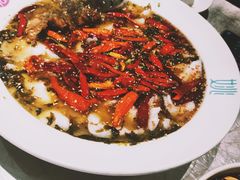 头牌酸菜鲈鱼（中份）-姚姚酸菜鱼·金戈戈香港豉油鸡(喜荟城联名店)