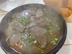 牛肉粉丝汤-牛煎里牛肉煎包淮南牛肉汤(广东路店)