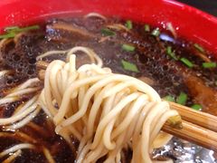 -小龙大肉面馆