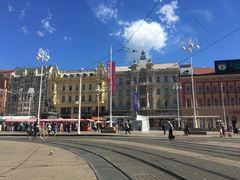 -耶拉契奇总督广场