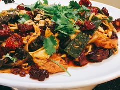 -拿渡·水煮鱼麻辣香锅(王府井奥莱·香江小镇店)