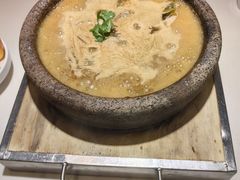 白洋淀石锅嘎鱼-小放牛炒菜馆(长安万达店)