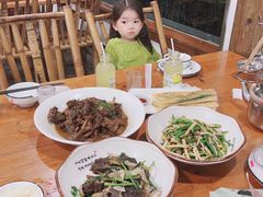 -翠姐姐农家大院·老底子萧山菜(建设一路店)