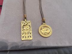-老铺黄金(工美大厦店)