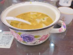 -笑来喜馄饨小笼工坊(通扬路店)