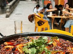 -鸿顺老铁锅美蛙鱼府(解放碑店)