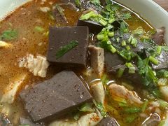 -春雨羊汤店(广开四马路总店)