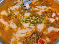 酸菜鱼-川人川菜馆·小龙虾·鲜虾现做(黄山路店)