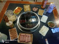 -邓莽子老火锅(中兴路总店)