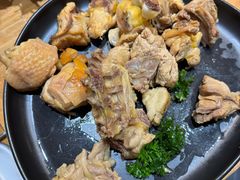 -一朵菌·野生菌探索家火锅(南亚店)