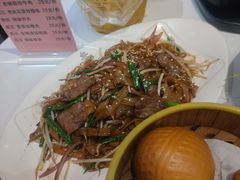 -粤色·老广州茶餐厅(河南商会大厦店)