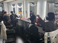 -魔法日记三坑cosplay换装自拍体验馆