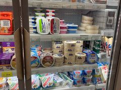 -绿叶子超市(公园大道店)