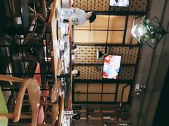 -洪氏嗨捞·广东猪肚鸡·椰子鸡火锅(西咸万象城店)