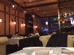 大堂-尘香•传统川菜(创汇首座店)