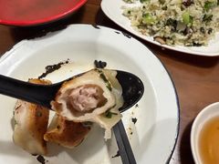 -舒蔡记生煎菜饭(云南中路店)