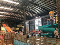 -南宫温泉水世界