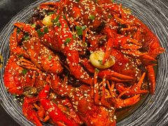 -肥肥虾庄·金牌油焖大虾(杨园滨江时代walk店)