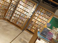 -猫的天空之城概念书店(苏州诚品店)