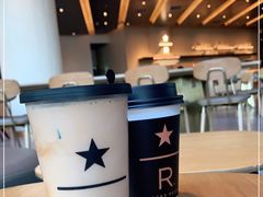 -星巴克臻选(上海合生汇1F店)