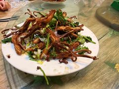 -超越海鲜屋(飞龙物业店)
