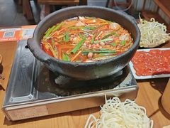 -黔有有贵州酸汤夺夺粉火锅(五味十字店)