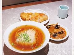 -松鹤面馆·古法焖肉面(观前店)