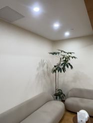 -HEYAN荷妍专业脱毛连锁机构