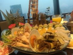 -金陵饭店 56F 家·海鲜火锅餐厅