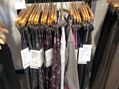 -lululemon(比斯特购物村店)