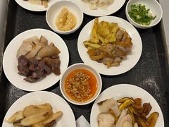 -天宜隆蘑菇宴火锅(石景山旗舰店)