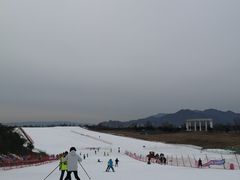 -华彬猛犸滑雪场