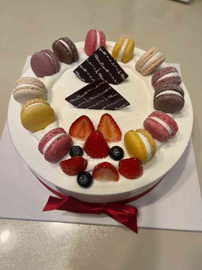 巴黎贝甜马卡龙蛋糕图片