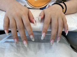 -斯馨·健康美甲美睫