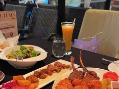 -Efes Turkish & Mediterranean Cuisine 艾菲斯餐厅(陆家嘴店)