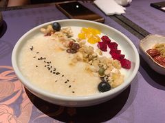 米釀鲜果酸奶-丝路金桃·新疆菜(徐汇店)