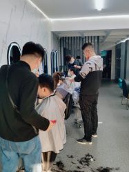 -东方美妍