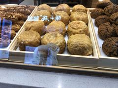 -西树泡芙(湖滨银泰in77B区店)