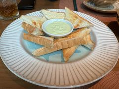 -泰咀刁·泰国料理&玫瑰庄园(海珠城店)